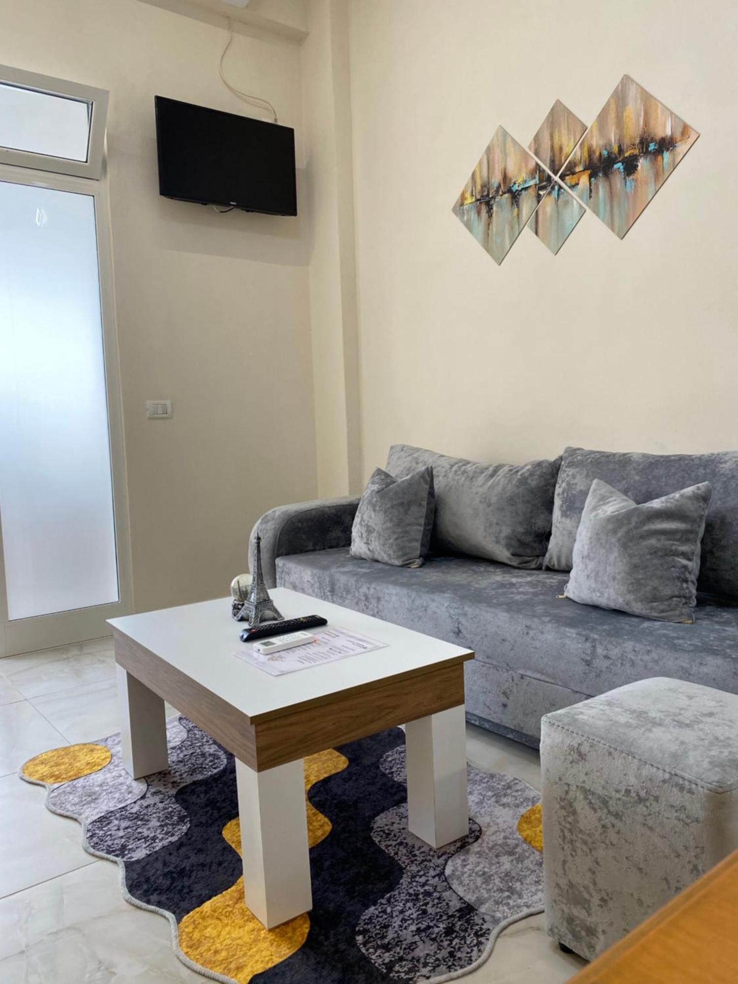 Troy Aparthotel Durrës Exterior foto